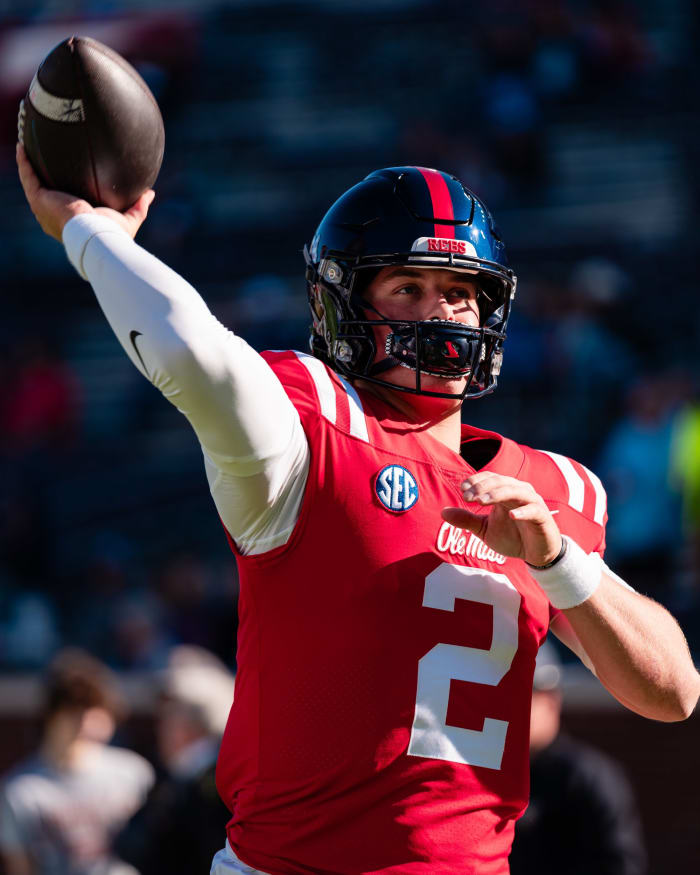 Ole Miss Rebels quarterback Jaxson Dart warms up ahead of Week 12 home matchup versus the ULM Warhawks (2023).